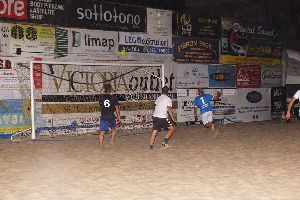 2008